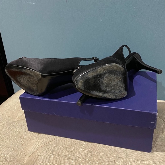 Stuart Weizman Crystal Rose Heels with Strap - Picture 4 of 4